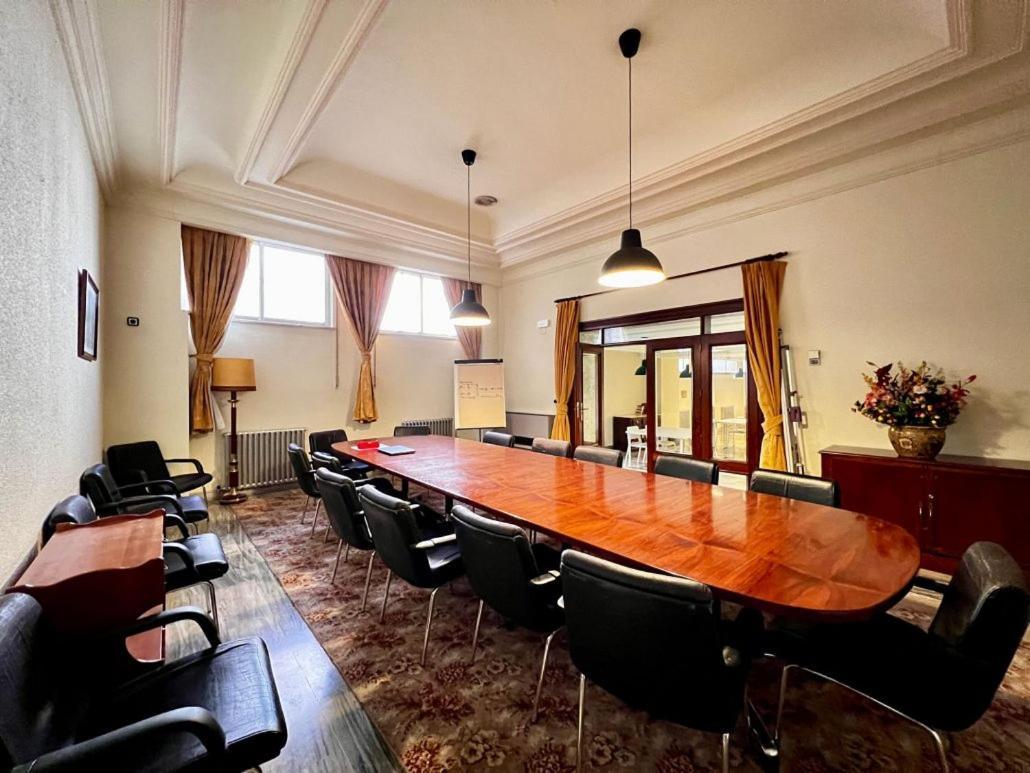 Aldaba Alameda Hotel Саламанка Екстериор снимка